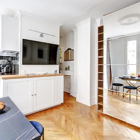 Jardin Du Luxembourg - Le Bon Marche - Cityapartmentstay Parigi